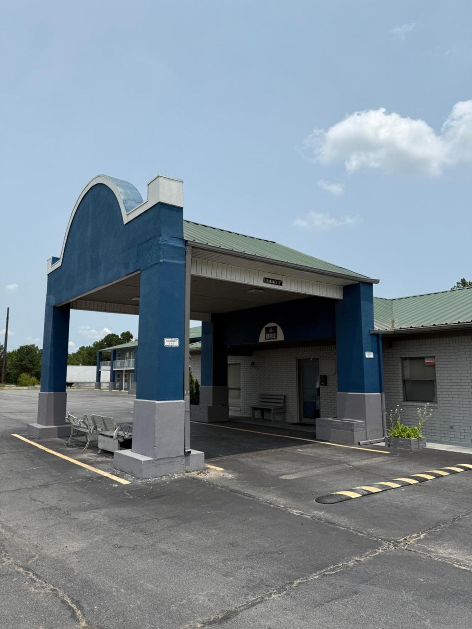Travel Inn Hazen Exterior foto